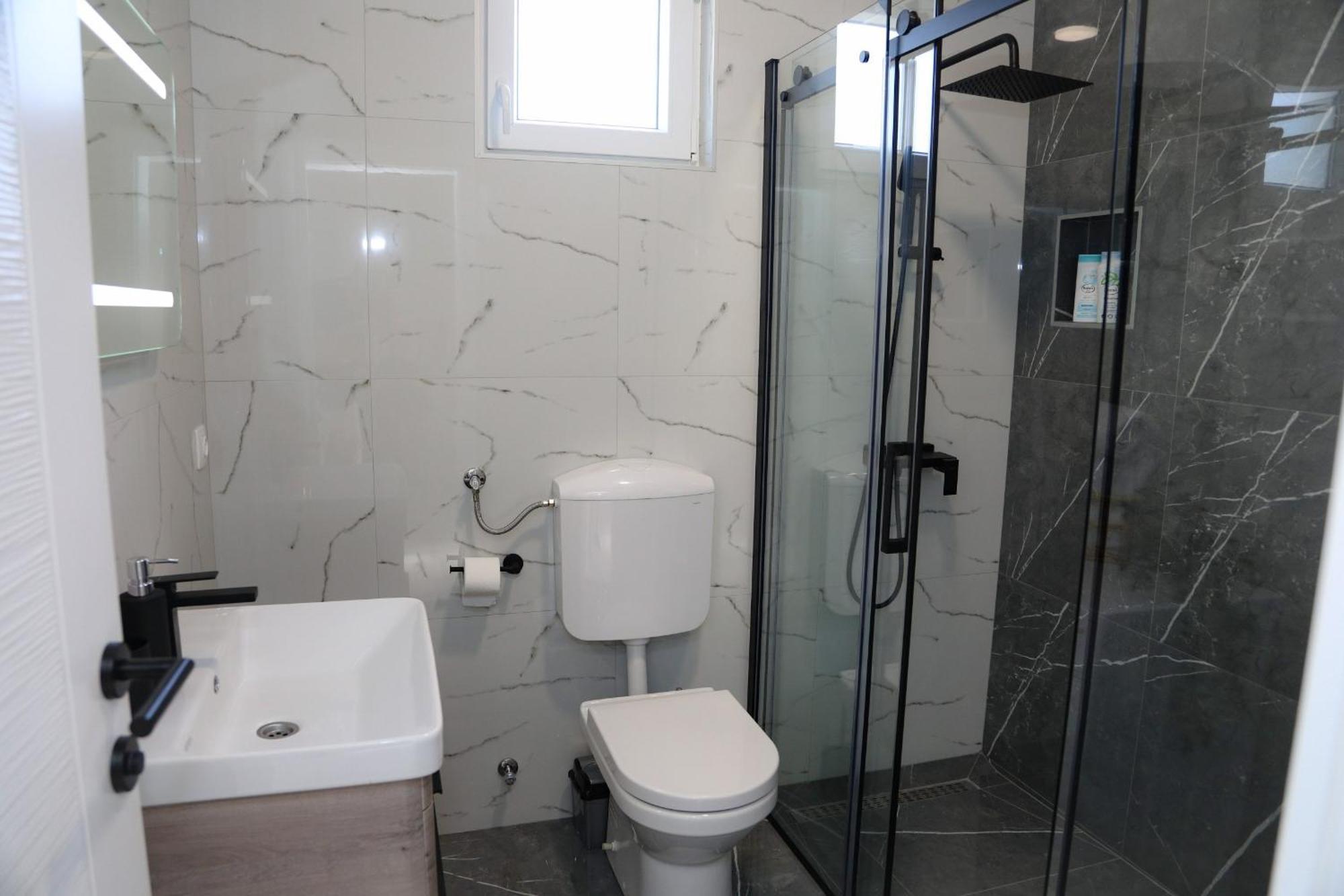 Apartman Keman Mostar Esterno foto