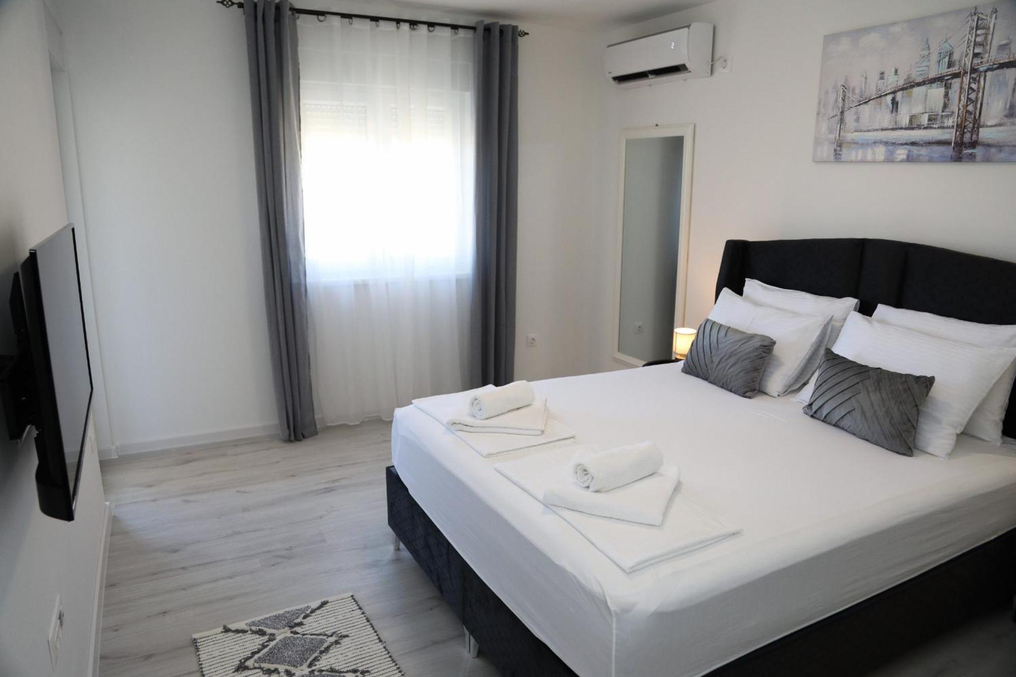 Apartman Keman Mostar Esterno foto