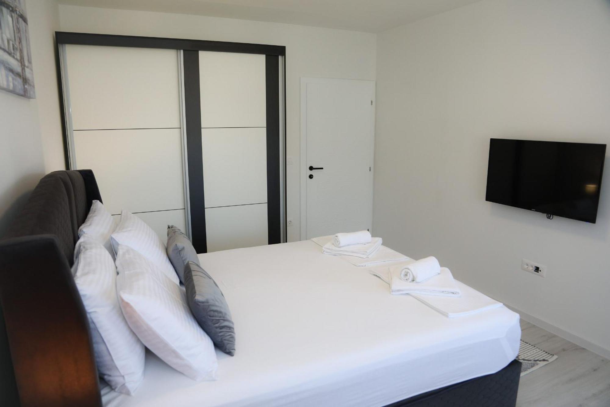 Apartman Keman Mostar Esterno foto