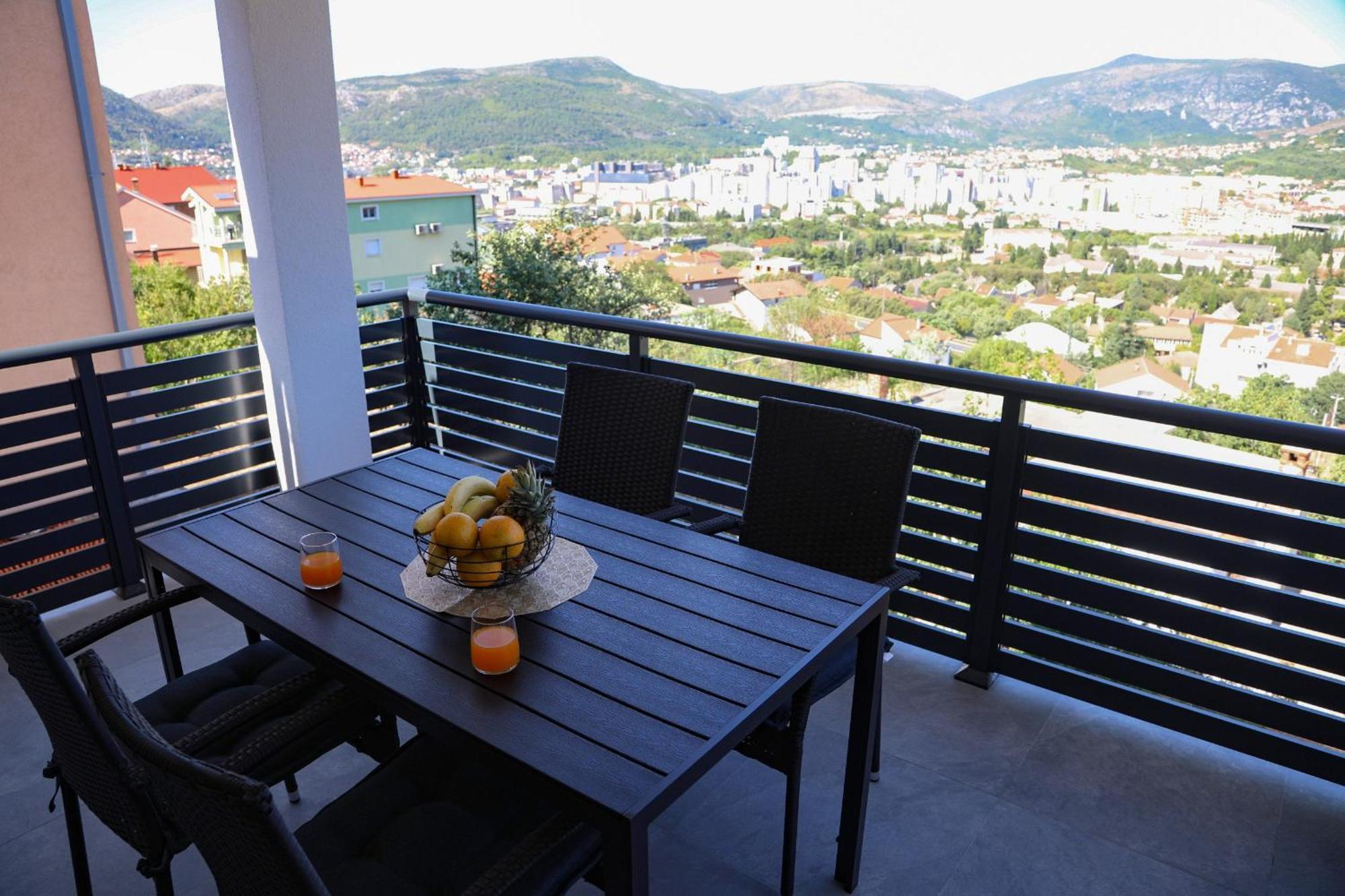 Apartman Keman Mostar Esterno foto